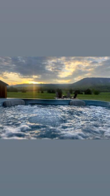 Holiday home Holly Tree Retreat Located In Beautiful Luray, Va. Luray