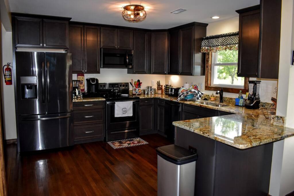 Holly Tree Retreat Located In Beautiful Luray, Va. Luray